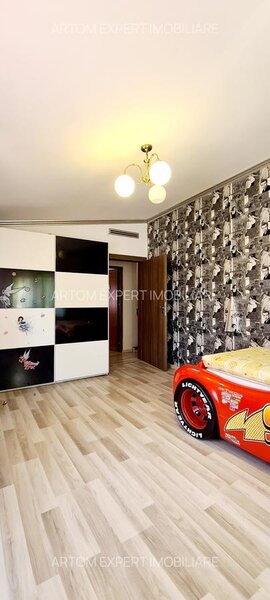 Vitan Mall, Dristor, Calea Dudesti stradal, pretabil firma